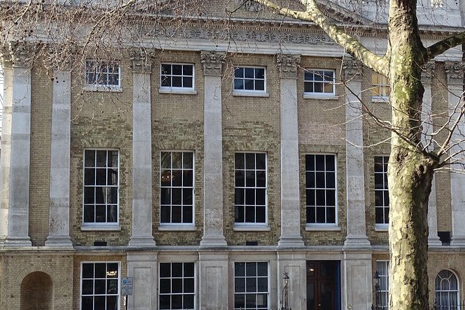 st-james-mayfair-private-tour-of-londons-royal-aristocratic-villages