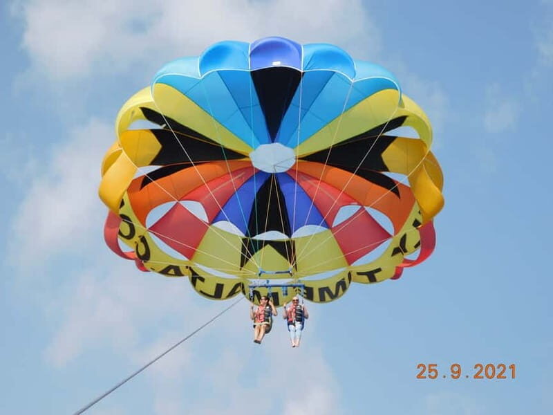 St. Julians: Parasailing Go & Fun with Free Photos & Videos - What Makes This Parasailing Experience Stand Out?
