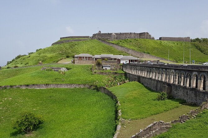 st-kitts-sightseeing-tour-to-brimstone-hill-fortress-with-beach-visit