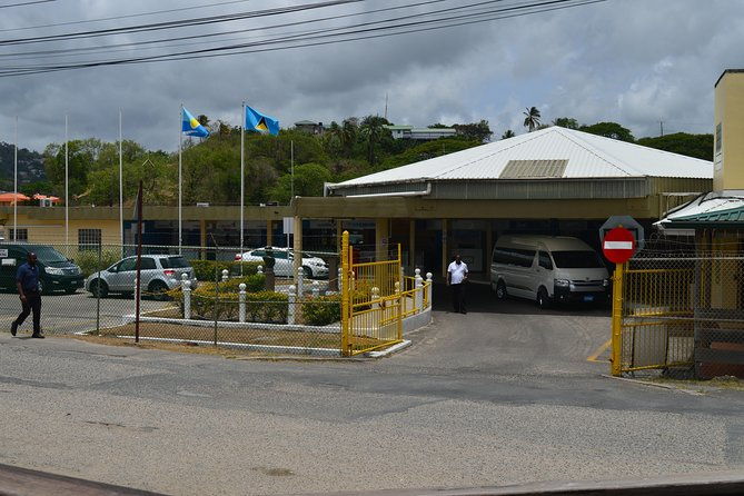 st-lucia-ground-transportation-hotel-and-airport-transfers-uvf