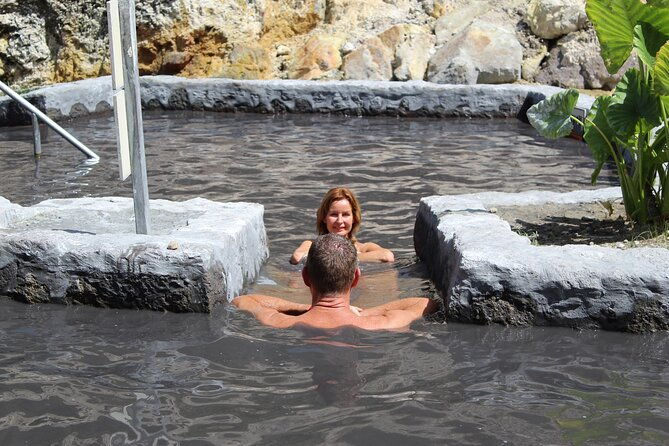 st-lucia-sulphur-springs-drive-in-volcano-tour-therapeutic-mud-baths