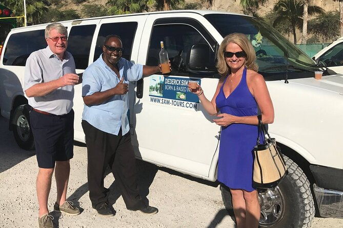 st-maarten-excursion-island-sightseeing-beach-shopping