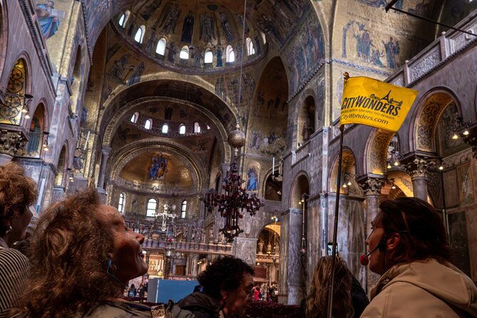 st-marks-basilica-guided-tour-with-venice-canals-gondola-ride