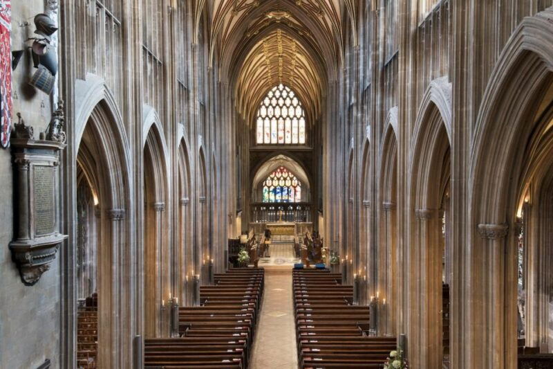 st-mary-redcliffe-church-bristol-guided-tour