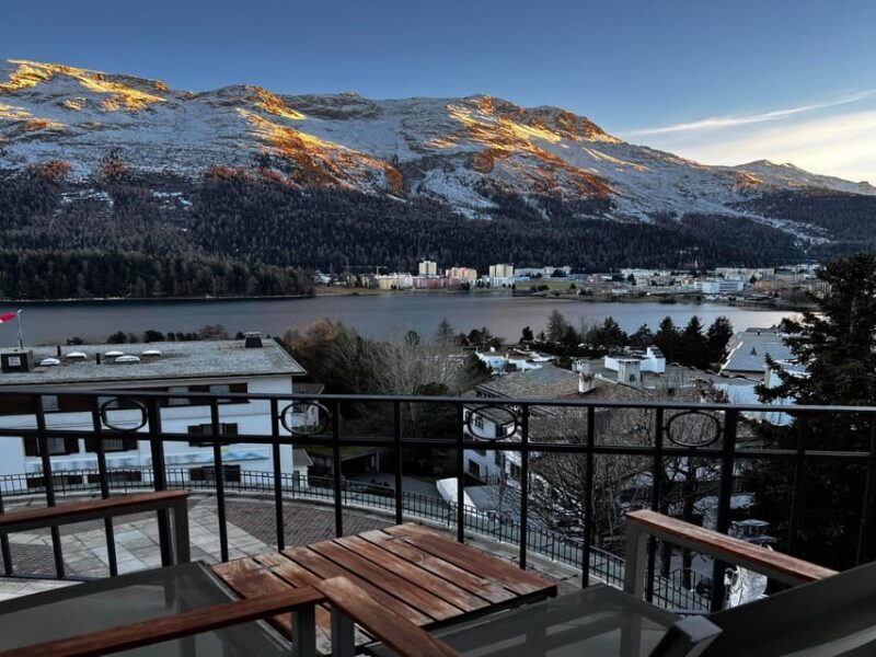 St. Moritz: Express Walk with a Local in 60 minutes - The Real Value in a Short Tour