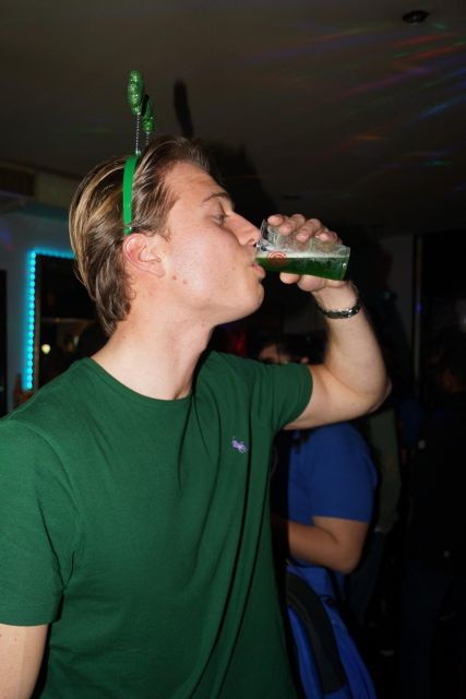 st-patricks-lisbon-pub-crawl