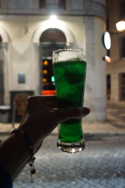 st-patricks-lisbon-pub-crawl