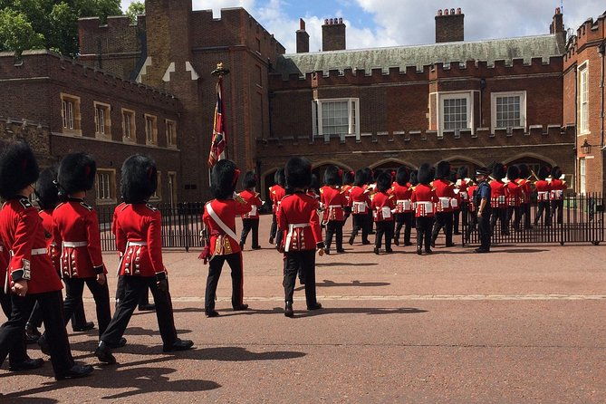 st-pauls-cathedral-see-over-30-top-london-sights-tour