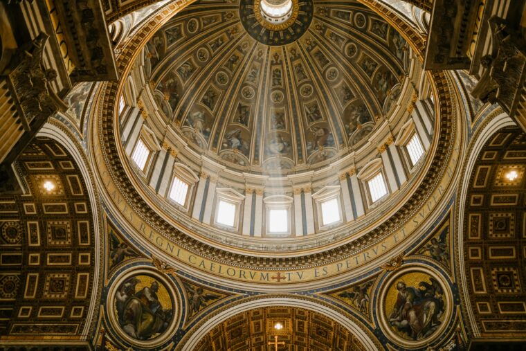 st-peters-basilica-and-papal-tombs-guided-tour