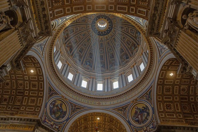 st-peters-basilica-dome-basilica-underground-grottoes-tour