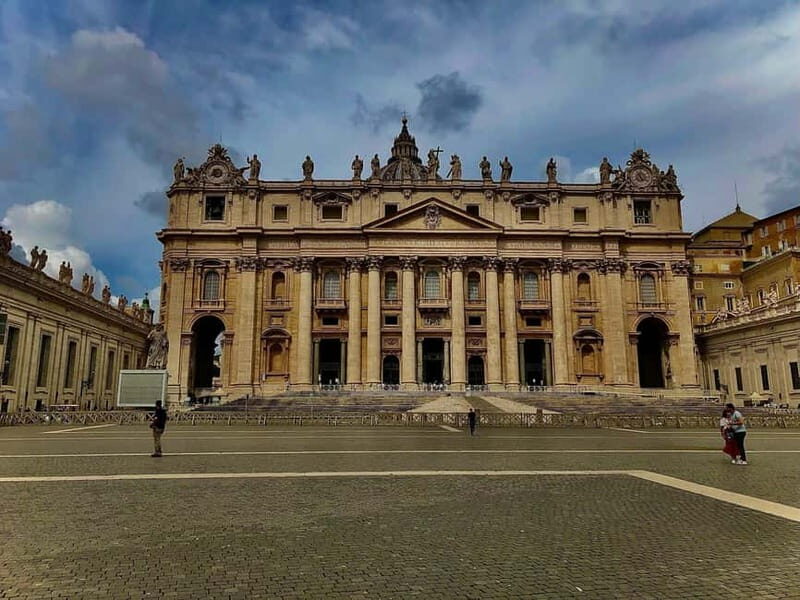 St. Peter's Basilica Entrance Tickets - An In-Depth Look at the Experience