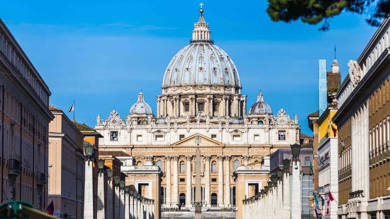St. Peter's Basilica Fast-Track tickets - The Vatican Grottoes and Their Significance