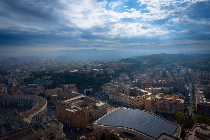 st-peters-basilica-popes-tombs-and-dome-small-group-tour