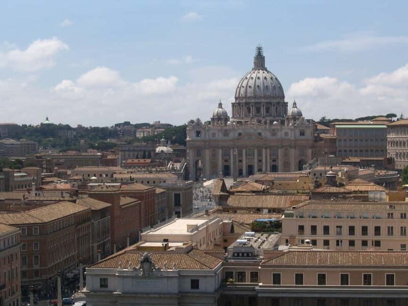 St.Peter's Basilica private guided tour with skip the line - FAQ