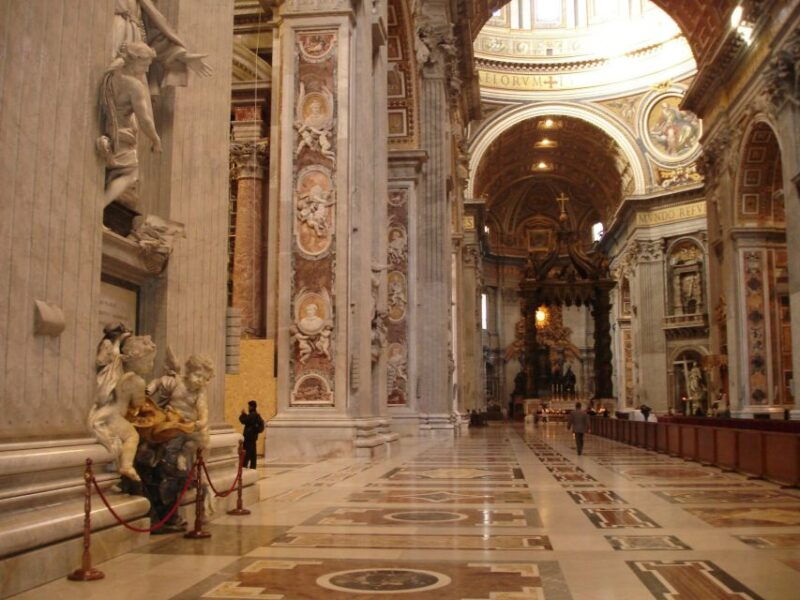 st-peters-basilica-tour-with-dome-and-crypts
