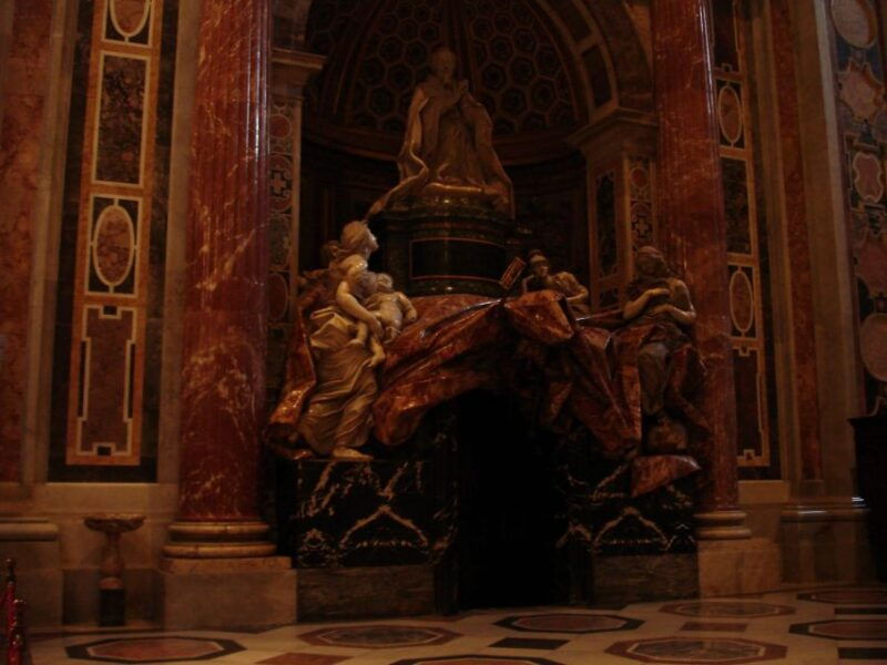 st-peters-basilica-tour-with-dome-and-crypts
