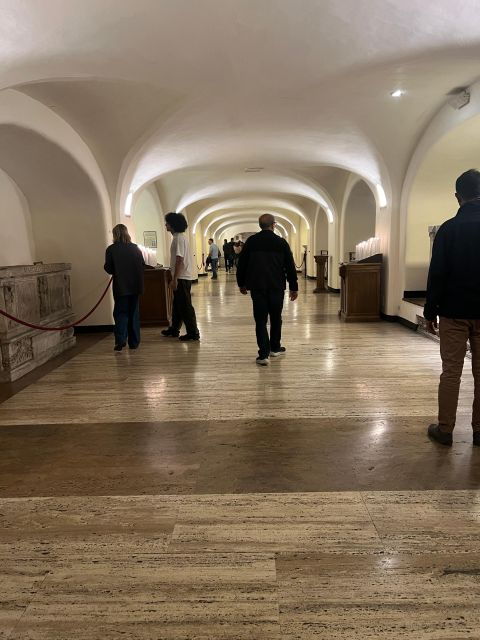 st-peters-basilica-with-papal-tomb-tours-and-dome-climb