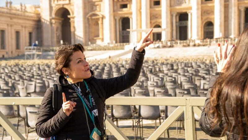 St. Peter's Dome Climb, Basilica and Vatacombs Tour - Authentic Insights from Reviewers