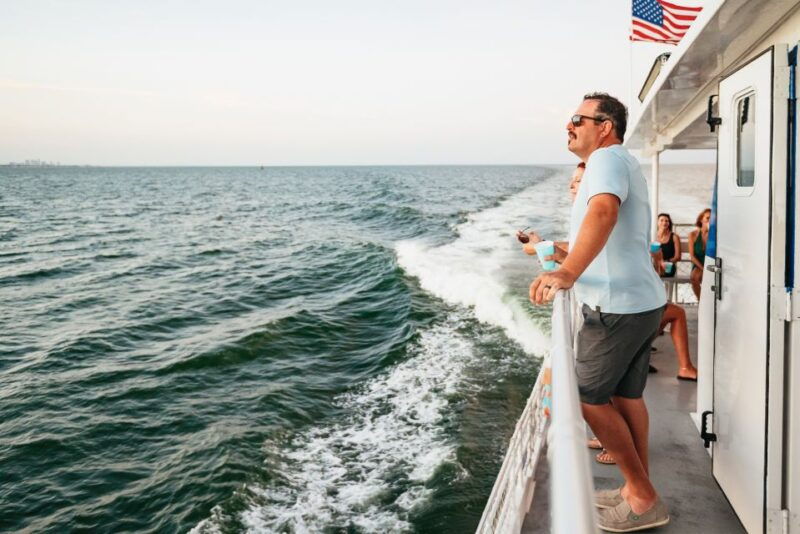 st-petersburg-sunset-cruise-with-sunshine-skyway-bridge