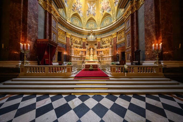 st-stephens-basilica-vip-concert-after-hours-dome-visit