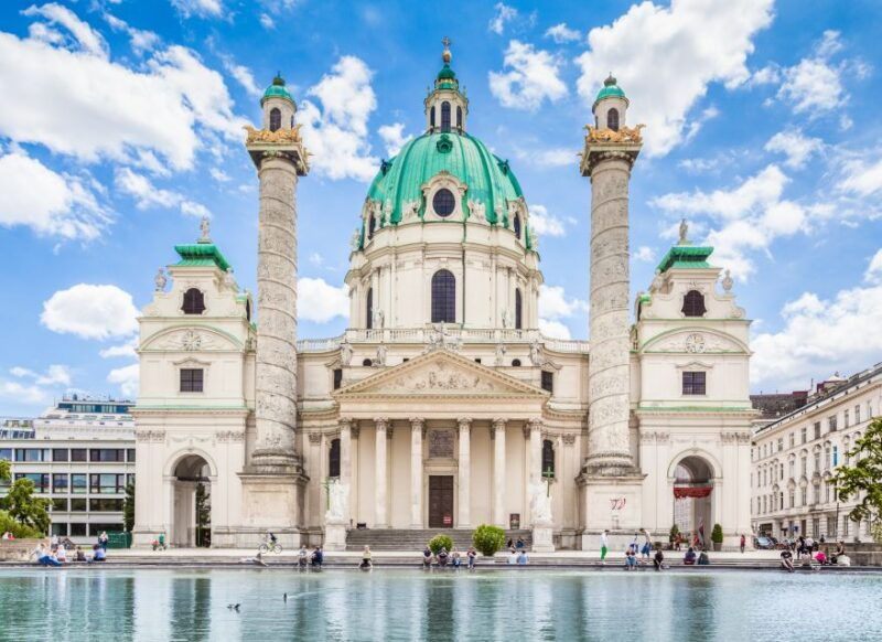 st-stephens-cathedral-top-churches-of-vienna-old-town-tour