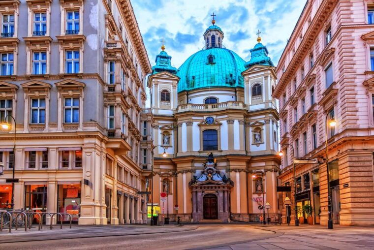 st-stephens-cathedral-vienna-old-town-walking-tour