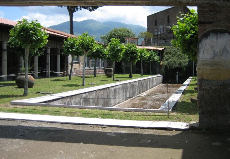 stabiae-guided-tour-with-an-archaeologist