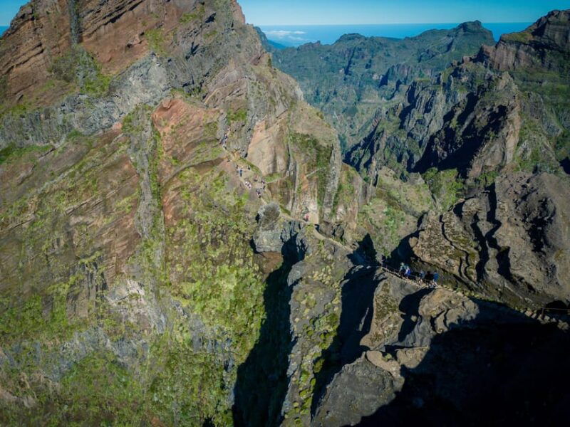 stairway-to-heaven-pico-do-areeiro-in-madeira-island-2