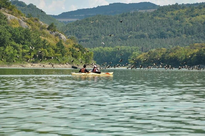 Stamboliski dam lake kayaking day tour - FAQs