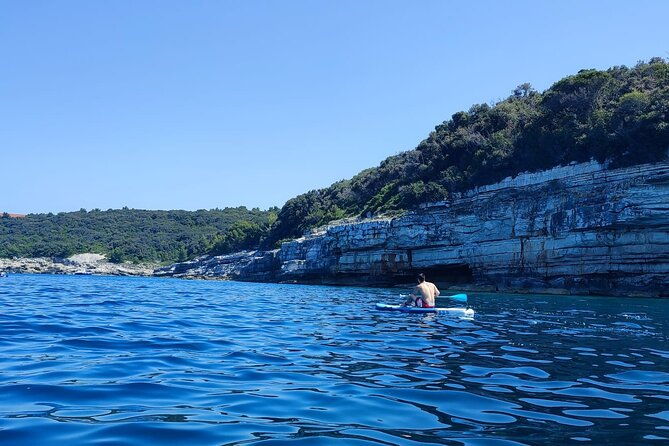 stand-up-paddle-boarding-adventure-in-pula-2