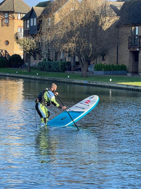 stand-up-paddle-boarding-on-the-river-stort-in-hertfordshire