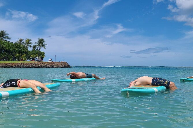 stand-up-paddle-yoga