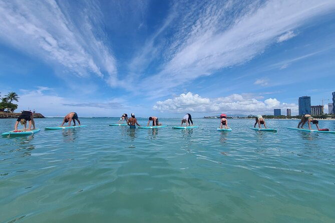 stand-up-paddle-yoga
