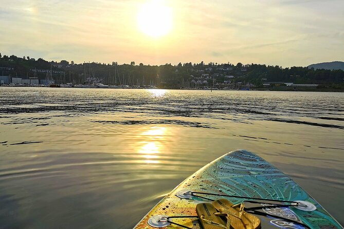 stand-up-paddleboard-adventure-in-leangbukta