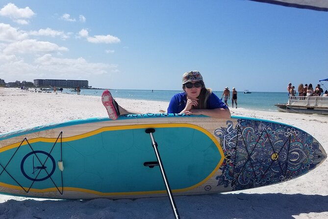 stand-up-paddleboard-rental-on-big-hickory-pass