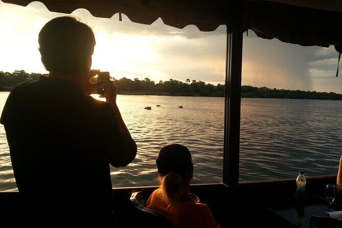 Standard Sunset Cruise - The Guide and Group Dynamics