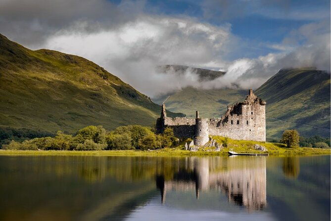 standing-stones-inveraray-and-kilchurn-castle-highlands-tour-starting-balloch