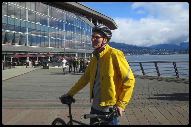 stanley-park-downtown-vancouver-bike-tours