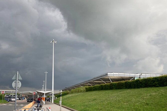 stansted-airport-taxi-private-transfer-to-from-london