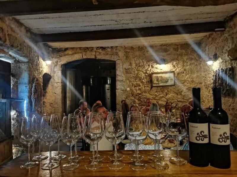 Stari Grad: Private Tuk-Tuk tour with Wine tasting - FAQ