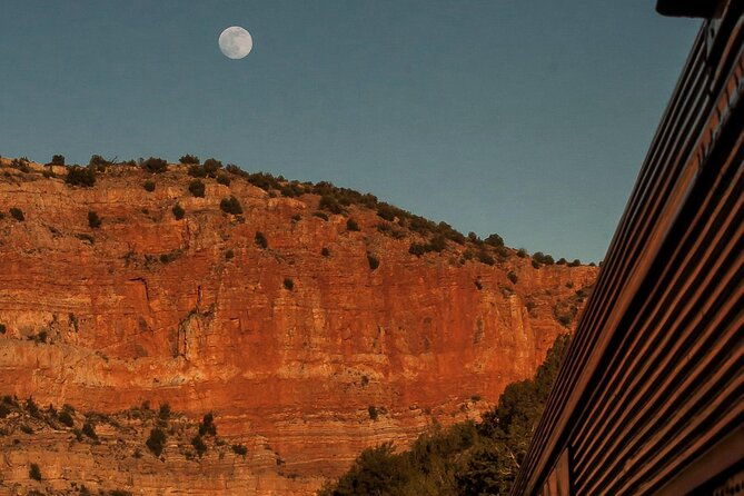 starlight-ride-on-verde-canyon-railroad