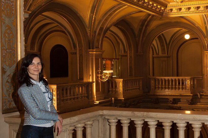 state-opera-private-guided-tour-tickets-included