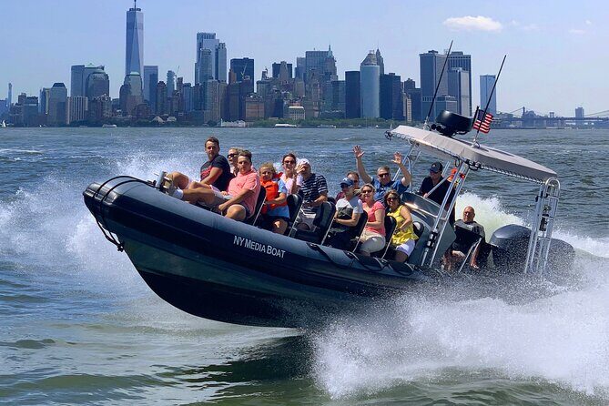Statue of Liberty and Brooklyn Bridge Boat Tour - Practical Tips for Your Speedboat Adventure
