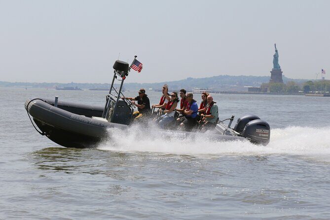 Statue of Liberty and Brooklyn Bridge Boat Tour - FAQ
