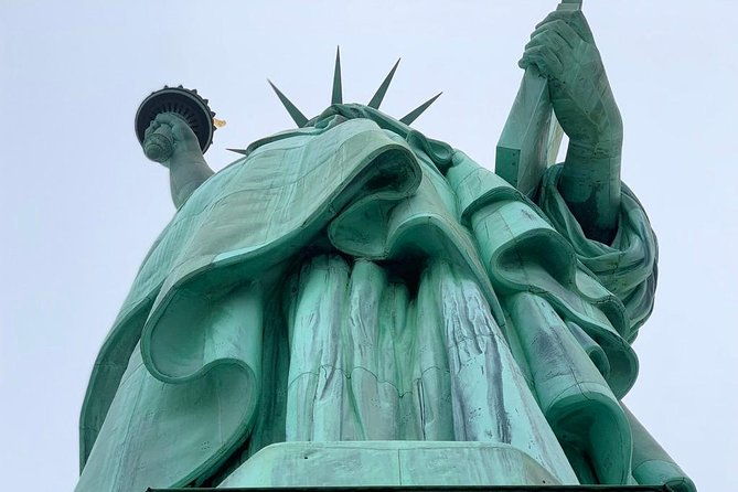 statue-of-liberty-and-ellis-island-tour-semi-private-8ppl-max