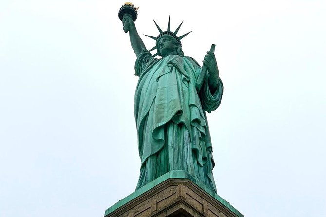 statue-of-liberty-and-ellis-island-tour-semi-private-8ppl-max
