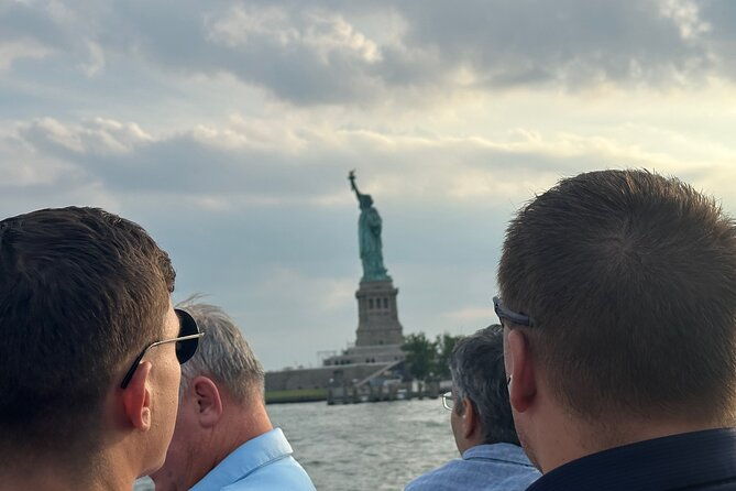 statue-of-liberty-express-sightseeing-cruise