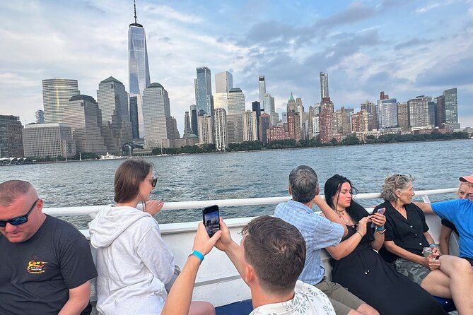 statue-of-liberty-express-sightseeing-cruise