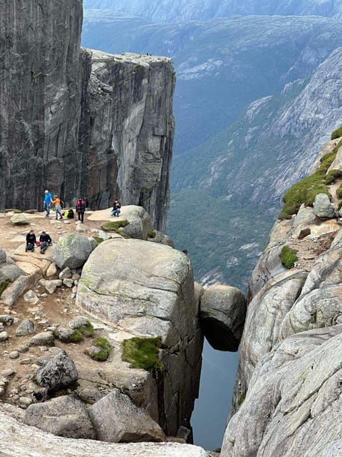 stavanger-kjerag-guided-tour-lysebotn-fjord-ferry-tour