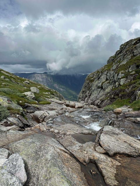 stavanger-kjerag-guided-tour-lysebotn-fjord-ferry-tour